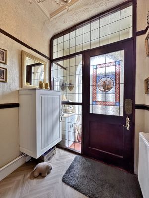 Photo 5- click for photo gallery